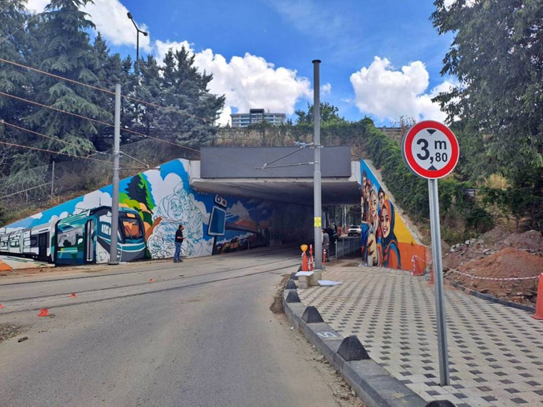 Raylar döşendi, elektrikler verildi: İşte yeni tramvay hattı! 19